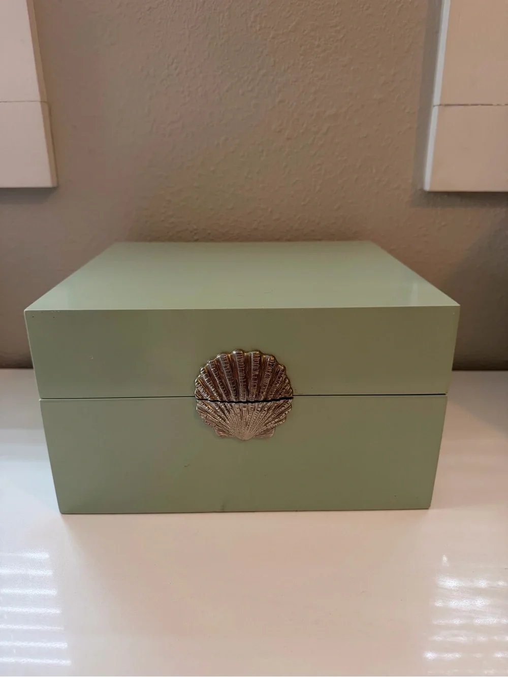 Sea Shell Accent Mint wood/storage Box.